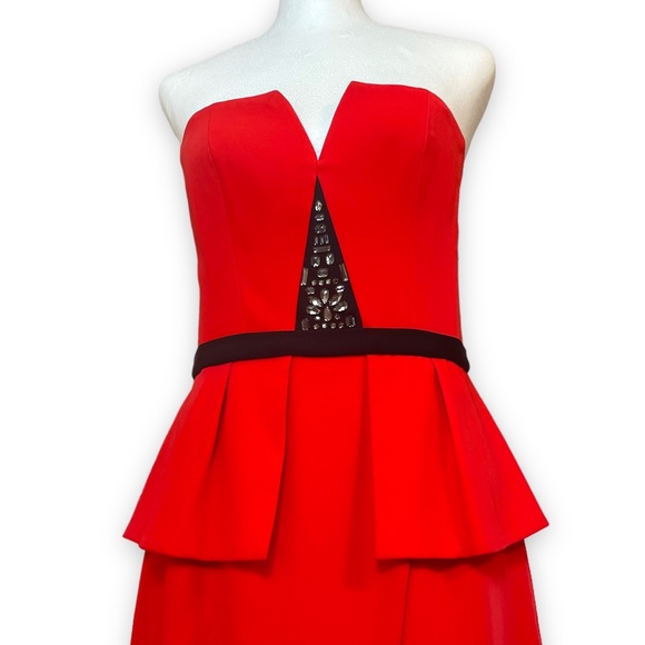 BCBGMaxazria Caitlyn Strapless Embellished Bodice Peplum Gown Mini size 10 - Picture 6 of 16